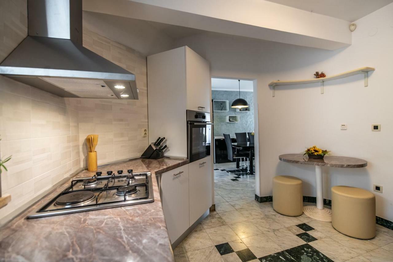 Cave Romane Apartment With Private Pool And Sea View Vinkuran Eksteriør bilde
