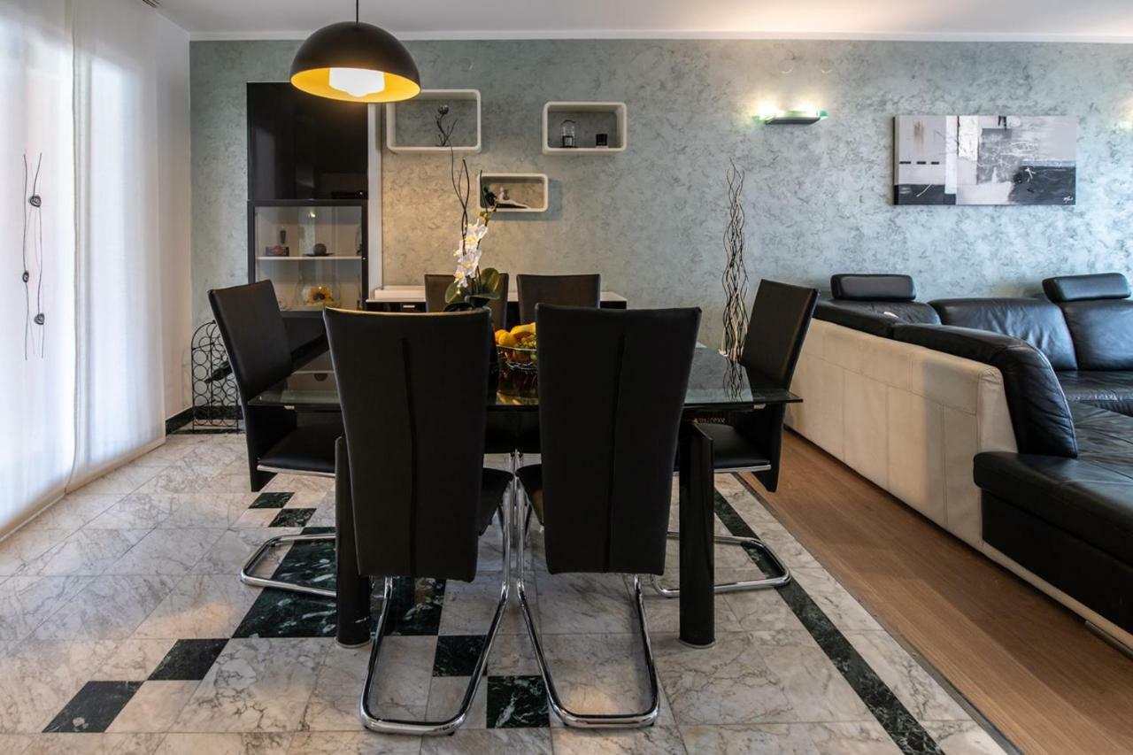 Cave Romane Apartment With Private Pool And Sea View Vinkuran Eksteriør bilde